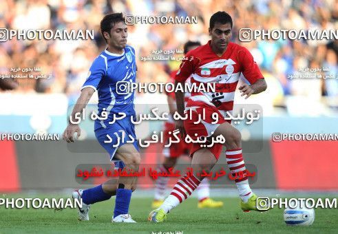 710796, Tehran, [*parameter:4*], Iran Pro League، Persian Gulf Cup، 2010-11 season، First Leg، Week 11، Esteghlal ۱ v ۰ Persepolis on 2010/10/15 at Azadi Stadium