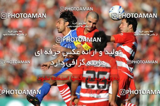 710834, Tehran, [*parameter:4*], Iran Pro League، Persian Gulf Cup، 2010-11 season، First Leg، Week 11، Esteghlal ۱ v ۰ Persepolis on 2010/10/15 at Azadi Stadium