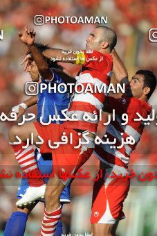 710808, Tehran, [*parameter:4*], Iran Pro League، Persian Gulf Cup، 2010-11 season، First Leg، Week 11، Esteghlal ۱ v ۰ Persepolis on 2010/10/15 at Azadi Stadium