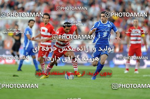 710840, Tehran, [*parameter:4*], Iran Pro League، Persian Gulf Cup، 2010-11 season، First Leg، Week 11، Esteghlal ۱ v ۰ Persepolis on 2010/10/15 at Azadi Stadium