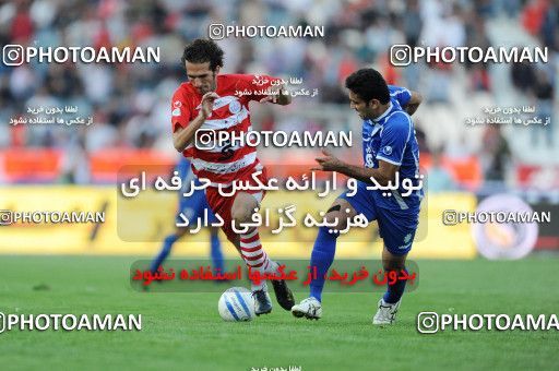 710843, Tehran, [*parameter:4*], Iran Pro League، Persian Gulf Cup، 2010-11 season، First Leg، Week 11، Esteghlal ۱ v ۰ Persepolis on 2010/10/15 at Azadi Stadium