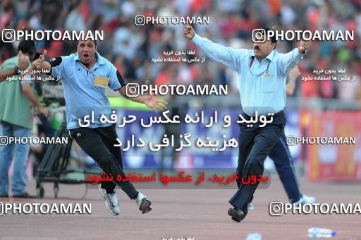 710956, Tehran, [*parameter:4*], لیگ برتر فوتبال ایران، Persian Gulf Cup، Week 11، First Leg، Esteghlal 1 v 0 Persepolis on 2010/10/15 at Azadi Stadium