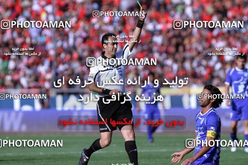 758647, Tehran, [*parameter:4*], Iran Pro League، Persian Gulf Cup، 2010-11 season، First Leg، Week 11، Esteghlal ۱ v ۰ Persepolis on 2010/10/15 at Azadi Stadium