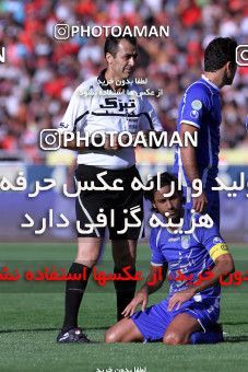 758655, Tehran, [*parameter:4*], Iran Pro League، Persian Gulf Cup، 2010-11 season، First Leg، Week 11، Esteghlal ۱ v ۰ Persepolis on 2010/10/15 at Azadi Stadium