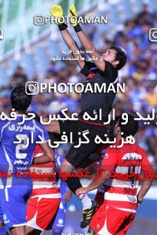 758665, Tehran, [*parameter:4*], Iran Pro League، Persian Gulf Cup، 2010-11 season، First Leg، Week 11، Esteghlal ۱ v ۰ Persepolis on 2010/10/15 at Azadi Stadium