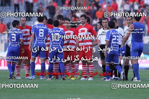 758640, Tehran, [*parameter:4*], Iran Pro League، Persian Gulf Cup، 2010-11 season، First Leg، Week 11، Esteghlal ۱ v ۰ Persepolis on 2010/10/15 at Azadi Stadium