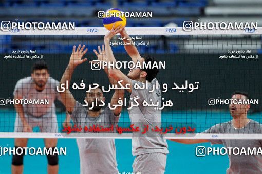 715516, لیگ جهانی والیبال، فصل 2017، 1396/03/11، ، پیزارو، سالن آدریاتیک آرنا، جلسه تمرینی [*parameter:35*] ایران