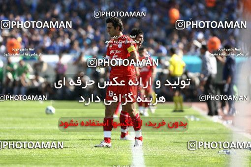 720835, Tehran, Iran, Iran Pro League، Persian Gulf Cup، 2009-10 season، First Leg، Week 9، Persepolis ۱ v ۱ Esteghlal on 2009/10/02 at Azadi Stadium