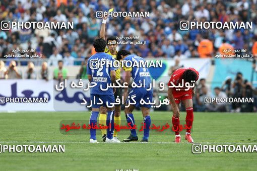 720978, Tehran, Iran, Iran Pro League، Persian Gulf Cup، 2009-10 season، First Leg، Week 9، Persepolis ۱ v ۱ Esteghlal on 2009/10/02 at Azadi Stadium