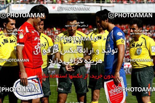 720387, Tehran, Iran, Iran Pro League، Persian Gulf Cup، 2009-10 season، First Leg، Week 9، Persepolis ۱ v ۱ Esteghlal on 2009/10/02 at Azadi Stadium