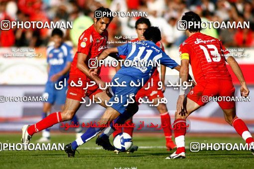 720349, Tehran, Iran, Iran Pro League، Persian Gulf Cup، 2009-10 season، First Leg، Week 9، Persepolis ۱ v ۱ Esteghlal on 2009/10/02 at Azadi Stadium