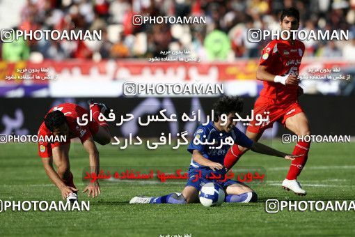 720651, Tehran, Iran, Iran Pro League، Persian Gulf Cup، 2009-10 season، First Leg، Week 9، Persepolis ۱ v ۱ Esteghlal on 2009/10/02 at Azadi Stadium