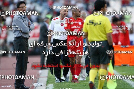 720779, Tehran, Iran, لیگ برتر فوتبال ایران، Persian Gulf Cup، Week 9، First Leg، Persepolis 1 v 1 Esteghlal on 2009/10/02 at Azadi Stadium