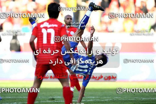 720685, Tehran, Iran, Iran Pro League، Persian Gulf Cup، 2009-10 season، First Leg، Week 9، Persepolis ۱ v ۱ Esteghlal on 2009/10/02 at Azadi Stadium