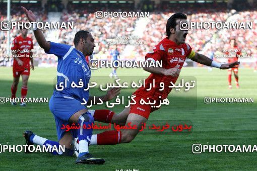 720790, Tehran, Iran, Iran Pro League، Persian Gulf Cup، 2009-10 season، First Leg، Week 9، Persepolis ۱ v ۱ Esteghlal on 2009/10/02 at Azadi Stadium