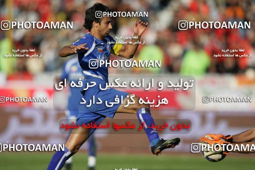 720275, Tehran, Iran, Iran Pro League، Persian Gulf Cup، 2009-10 season، First Leg، Week 9، Persepolis ۱ v ۱ Esteghlal on 2009/10/02 at Azadi Stadium