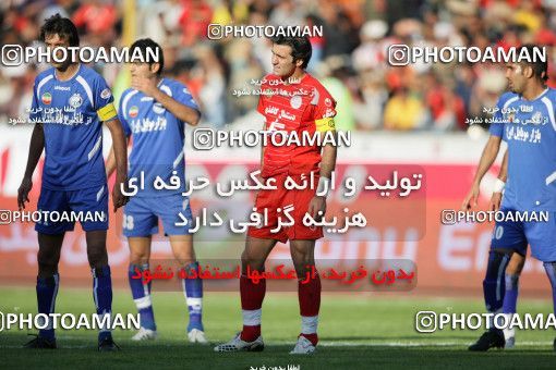 720325, Tehran, Iran, Iran Pro League، Persian Gulf Cup، 2009-10 season، First Leg، Week 9، Persepolis ۱ v ۱ Esteghlal on 2009/10/02 at Azadi Stadium