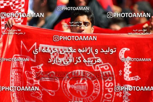 720609, Tehran, Iran, لیگ برتر فوتبال ایران، Persian Gulf Cup، Week 9، First Leg، Persepolis 1 v 1 Esteghlal on 2009/10/02 at Azadi Stadium