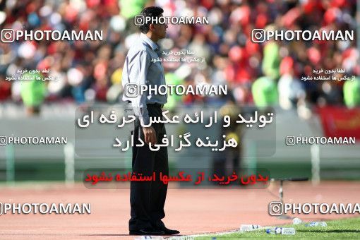 720593, Tehran, Iran, Iran Pro League، Persian Gulf Cup، 2009-10 season، First Leg، Week 9، Persepolis ۱ v ۱ Esteghlal on 2009/10/02 at Azadi Stadium