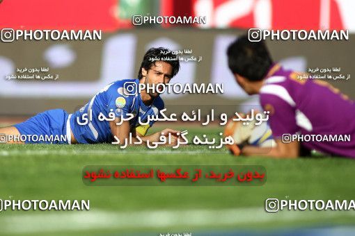 720603, Tehran, Iran, Iran Pro League، Persian Gulf Cup، 2009-10 season، First Leg، Week 9، Persepolis ۱ v ۱ Esteghlal on 2009/10/02 at Azadi Stadium