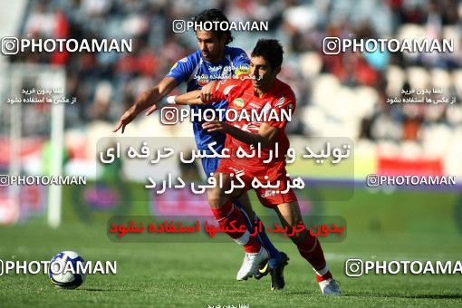 720518, Tehran, Iran, Iran Pro League، Persian Gulf Cup، 2009-10 season، First Leg، Week 9، Persepolis ۱ v ۱ Esteghlal on 2009/10/02 at Azadi Stadium