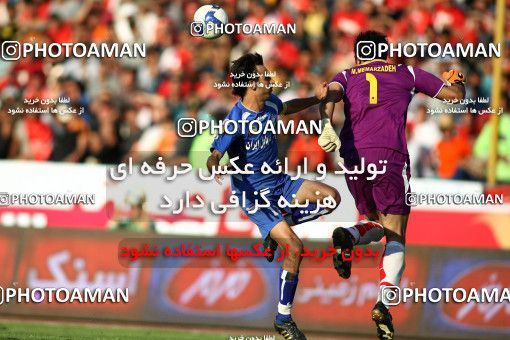 720485, Tehran, Iran, Iran Pro League، Persian Gulf Cup، 2009-10 season، First Leg، Week 9، Persepolis ۱ v ۱ Esteghlal on 2009/10/02 at Azadi Stadium