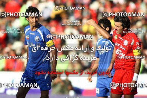 720627, Tehran, Iran, Iran Pro League، Persian Gulf Cup، 2009-10 season، First Leg، Week 9، Persepolis ۱ v ۱ Esteghlal on 2009/10/02 at Azadi Stadium