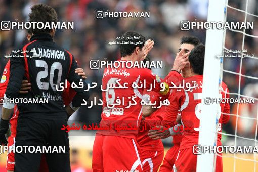 721177, Tehran, Iran, Iran Pro League، Persian Gulf Cup، 2009-10 season، Second Leg، Week 26، Persepolis 2 v ۱ Esteghlal on 2010/02/03 at Azadi Stadium