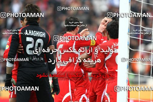 721190, Tehran, Iran, Iran Pro League، Persian Gulf Cup، 2009-10 season، Second Leg، Week 26، Persepolis 2 v ۱ Esteghlal on 2010/02/03 at Azadi Stadium