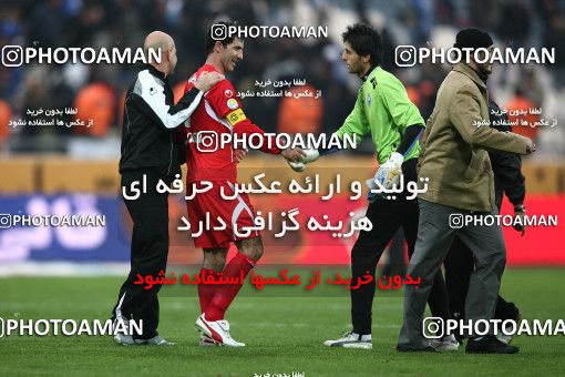 723588, Tehran, Iran, Iran Pro League، Persian Gulf Cup، 2009-10 season، Second Leg، Week 26، Persepolis 2 v ۱ Esteghlal on 2010/02/03 at Azadi Stadium