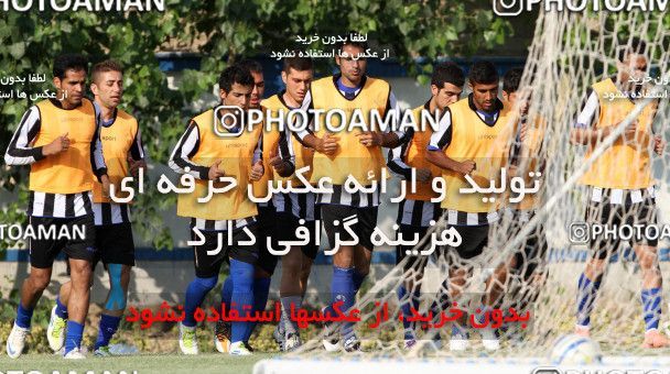 724136, Tehran, , Esteghlal Football Team Training Session on 2012/06/21 at Naser Hejazi Sport Complex