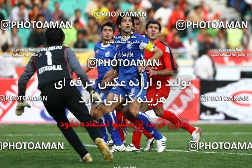 724437, Tehran, [*parameter:4*], Iran Pro League، Persian Gulf Cup، 2008-09 season، First Leg، Week 9، Persepolis ۱ v ۱ Esteghlal on 2008/10/03 at Azadi Stadium