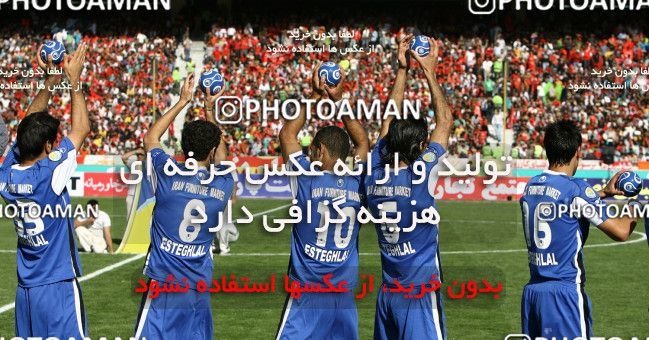 724585, Tehran, [*parameter:4*], Iran Pro League، Persian Gulf Cup، 2008-09 season، First Leg، Week 9، Persepolis ۱ v ۱ Esteghlal on 2008/10/03 at Azadi Stadium