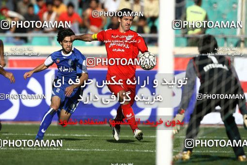 724607, Tehran, [*parameter:4*], Iran Pro League، Persian Gulf Cup، 2008-09 season، First Leg، Week 9، Persepolis ۱ v ۱ Esteghlal on 2008/10/03 at Azadi Stadium