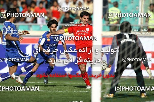 724626, Tehran, [*parameter:4*], Iran Pro League، Persian Gulf Cup، 2008-09 season، First Leg، Week 9، Persepolis ۱ v ۱ Esteghlal on 2008/10/03 at Azadi Stadium