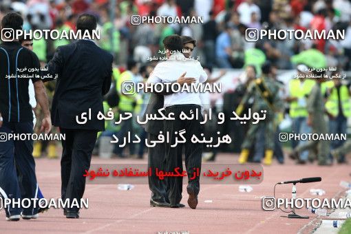 724615, Tehran, [*parameter:4*], Iran Pro League، Persian Gulf Cup، 2008-09 season، First Leg، Week 9، Persepolis ۱ v ۱ Esteghlal on 2008/10/03 at Azadi Stadium