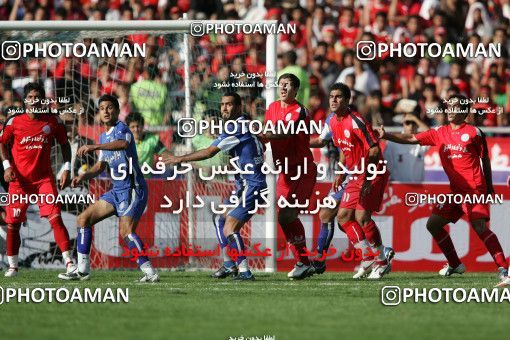 725369, Tehran, [*parameter:4*], Iran Pro League، Persian Gulf Cup، 2008-09 season، First Leg، Week 9، Persepolis ۱ v ۱ Esteghlal on 2008/10/03 at Azadi Stadium