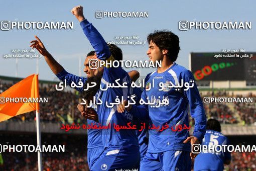 725287, Tehran, [*parameter:4*], Iran Pro League، Persian Gulf Cup، 2008-09 season، Second Leg، Week 26، Esteghlal ۱ v ۱ Persepolis on 2009/02/13 at Azadi Stadium