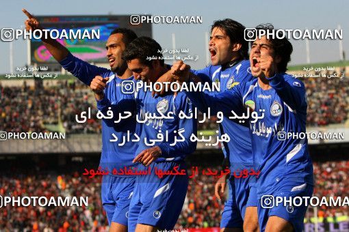 725255, Tehran, [*parameter:4*], Iran Pro League، Persian Gulf Cup، 2008-09 season، Second Leg، Week 26، Esteghlal ۱ v ۱ Persepolis on 2009/02/13 at Azadi Stadium