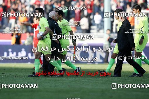 725085, Tehran, [*parameter:4*], Iran Pro League، Persian Gulf Cup، 2008-09 season، Second Leg، Week 26، Esteghlal ۱ v ۱ Persepolis on 2009/02/13 at Azadi Stadium