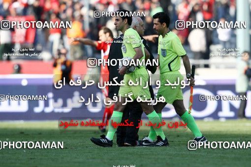 725084, Tehran, [*parameter:4*], Iran Pro League، Persian Gulf Cup، 2008-09 season، Second Leg، Week 26، Esteghlal ۱ v ۱ Persepolis on 2009/02/13 at Azadi Stadium