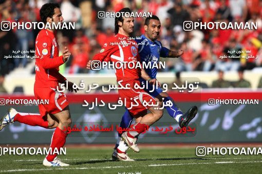 725117, Tehran, [*parameter:4*], Iran Pro League، Persian Gulf Cup، 2008-09 season، Second Leg، Week 26، Esteghlal ۱ v ۱ Persepolis on 2009/02/13 at Azadi Stadium