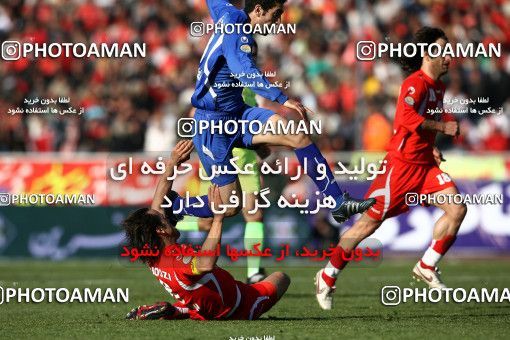 725146, Tehran, [*parameter:4*], Iran Pro League، Persian Gulf Cup، 2008-09 season، Second Leg، Week 26، Esteghlal ۱ v ۱ Persepolis on 2009/02/13 at Azadi Stadium