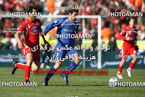 725196, Tehran, [*parameter:4*], Iran Pro League، Persian Gulf Cup، 2008-09 season، Second Leg، Week 26، Esteghlal ۱ v ۱ Persepolis on 2009/02/13 at Azadi Stadium