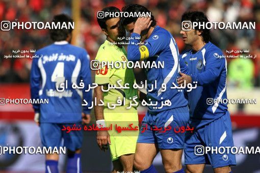 725200, Tehran, [*parameter:4*], Iran Pro League، Persian Gulf Cup، 2008-09 season، Second Leg، Week 26، Esteghlal ۱ v ۱ Persepolis on 2009/02/13 at Azadi Stadium