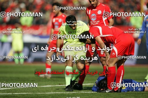 724961, Tehran, [*parameter:4*], Iran Pro League، Persian Gulf Cup، 2008-09 season، Second Leg، Week 26، Esteghlal ۱ v ۱ Persepolis on 2009/02/13 at Azadi Stadium