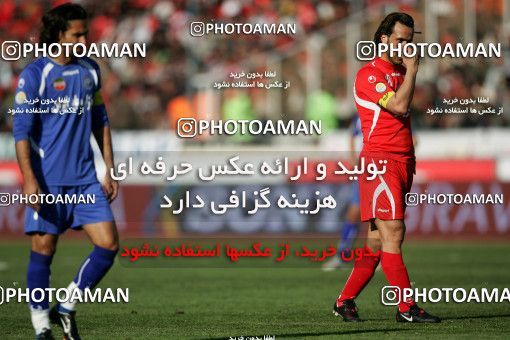 725024, Tehran, [*parameter:4*], Iran Pro League، Persian Gulf Cup، 2008-09 season، Second Leg، Week 26، Esteghlal ۱ v ۱ Persepolis on 2009/02/13 at Azadi Stadium