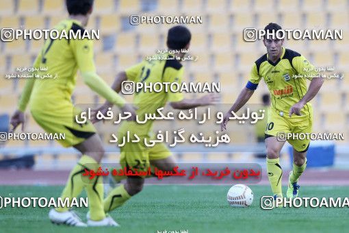 731019, Tehran, [*parameter:4*], Iran Pro League، Persian Gulf Cup، 2012-13 season، First Leg، Week 8، Paykan 2 v ۱ Aluminium Hormozgan on 2012/09/14 at Takhti Stadium