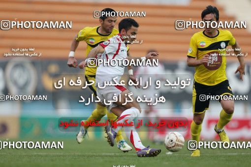 733368, Tehran, [*parameter:4*], لیگ برتر فوتبال ایران، Persian Gulf Cup، Week 17، First Leg، Rah Ahan 1 v 1 Fajr-e Sepasi Shiraz on 2012/12/03 at Enghelab Stadium