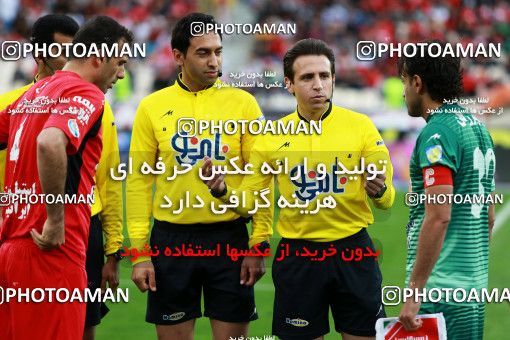 892793, Tehran, [*parameter:4*], Iran Pro League، Persian Gulf Cup، 2016-17 season، Second Leg، Week 29، Persepolis 3 v 3 Zob Ahan Esfahan on 2017/04/29 at Azadi Stadium